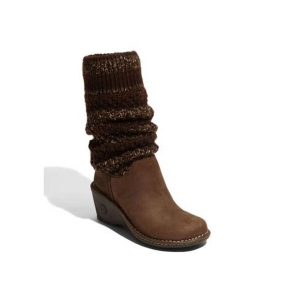 UGG Cresthaven Leather & Knit Boots sz 7 - Great Condition - Picture 1 of 4